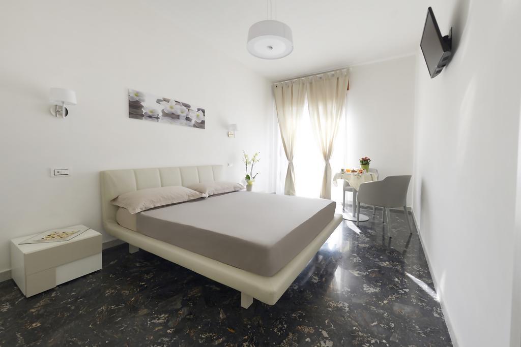 B&B La Vie en Rose Salerno Zimmer foto